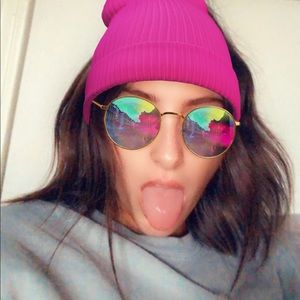 Meet your Posher, Alyssa